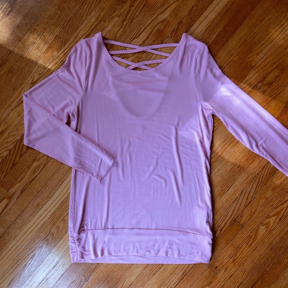 gaiam yoga shirts